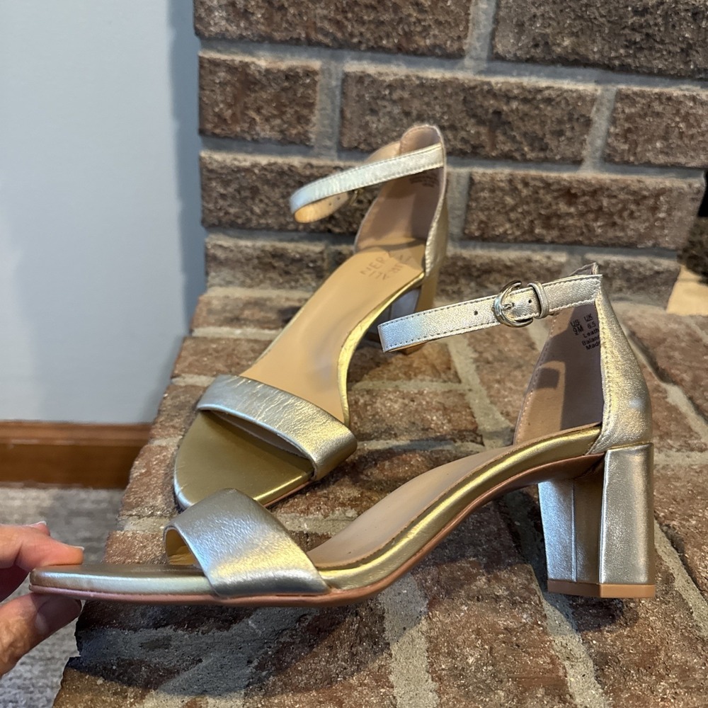 Naturalizer Women's Vera Block Heel Sandals Dark Gold Size 9M #138 - Picture 4 of 16